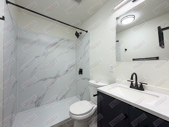 4th image of 434 Prairieview Dr #428