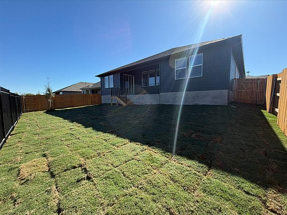 7th image of this home