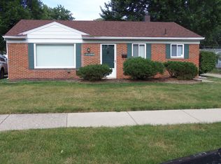 8310 N Henry Ruff Rd, Westland, MI 48185