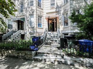 6153 Gates Ave, Ridgewood, NY 11385