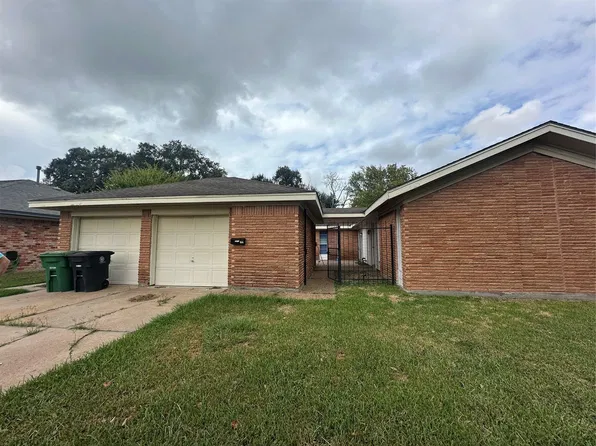 7731 Catalina Ln, Houston, TX 77075
