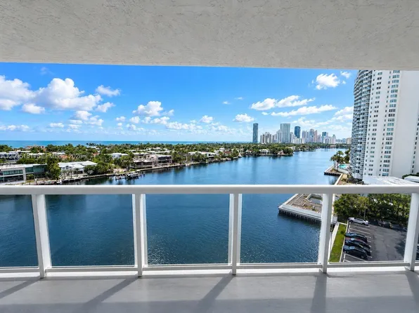 20515 E Country Club Dr, Aventura, FL