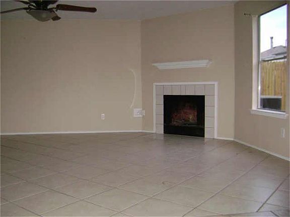 5th image of 16318 N Glade Dr