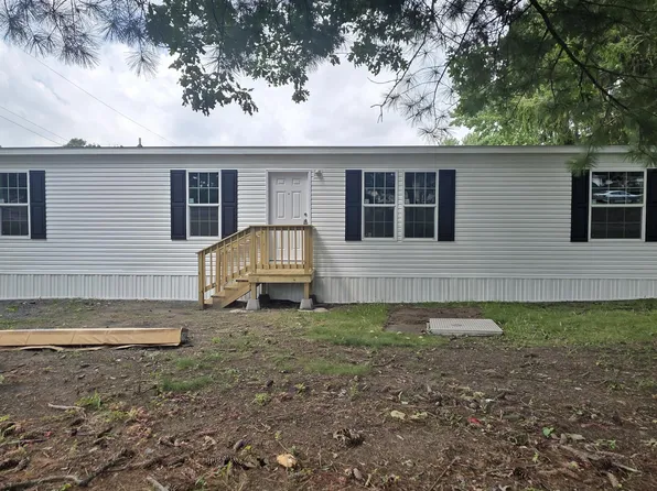 101 E Mountain Blvd, Plains, PA 18702