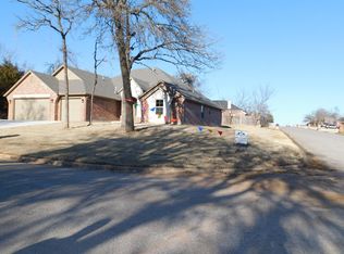 248 Woodrock St, Harrah, OK 73045