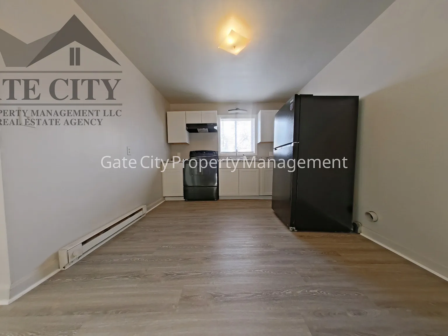 1 bed, 10 sqft, $800 — Photo 3