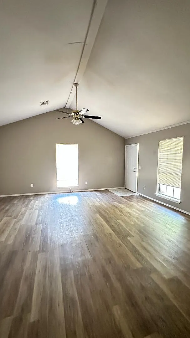 14117 SE 29th St - Z — Photo 1