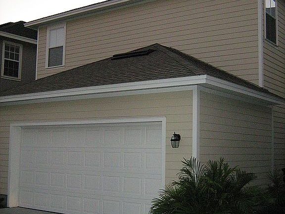 2nd image of 1643 Hanks Ave