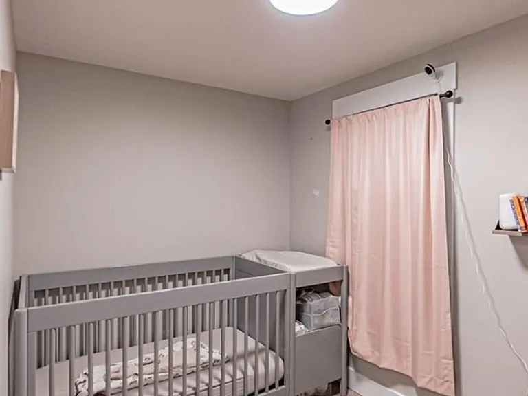 310 S 5 W — Photo 12