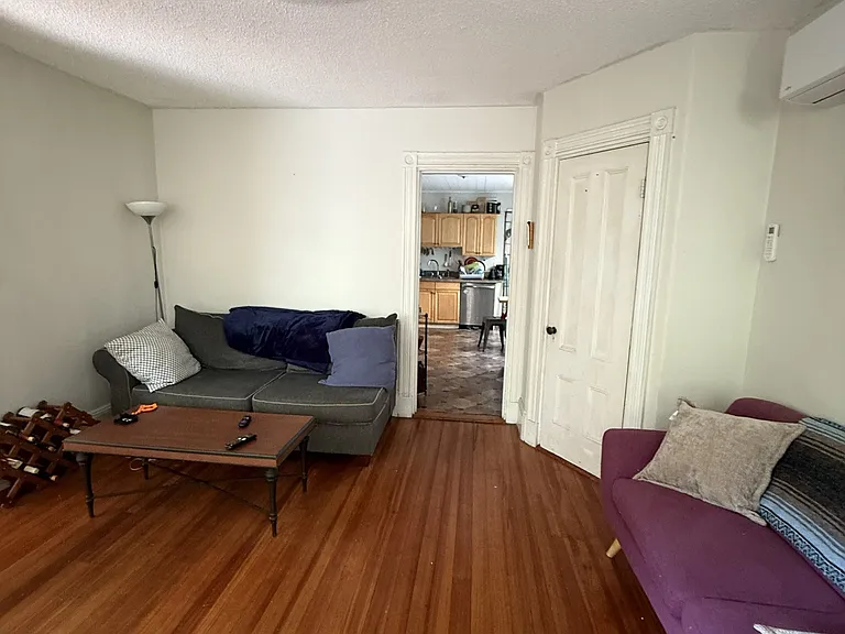 5 Edge Hill St #2 — Photo 2