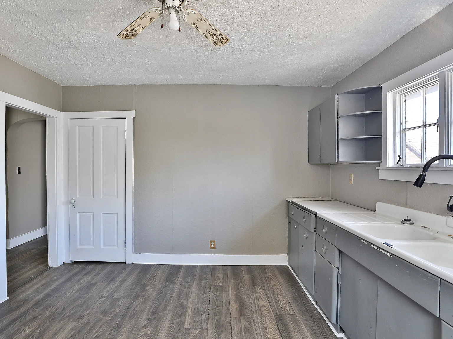1 bed, 750 sqft, $750 — Photo 2