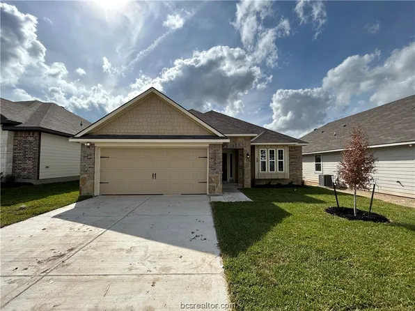 2217 Johnny Lyon Ct, Bryan, TX 77807