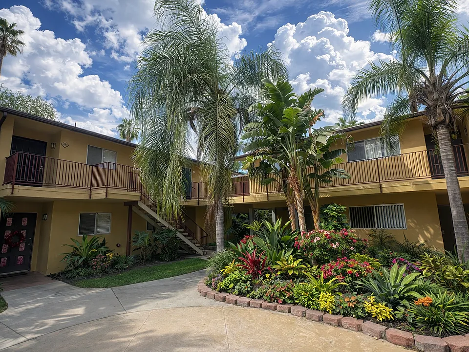 Palm Vista Apartments