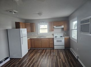 1440 1/2 E State St, Fremont, OH 43420