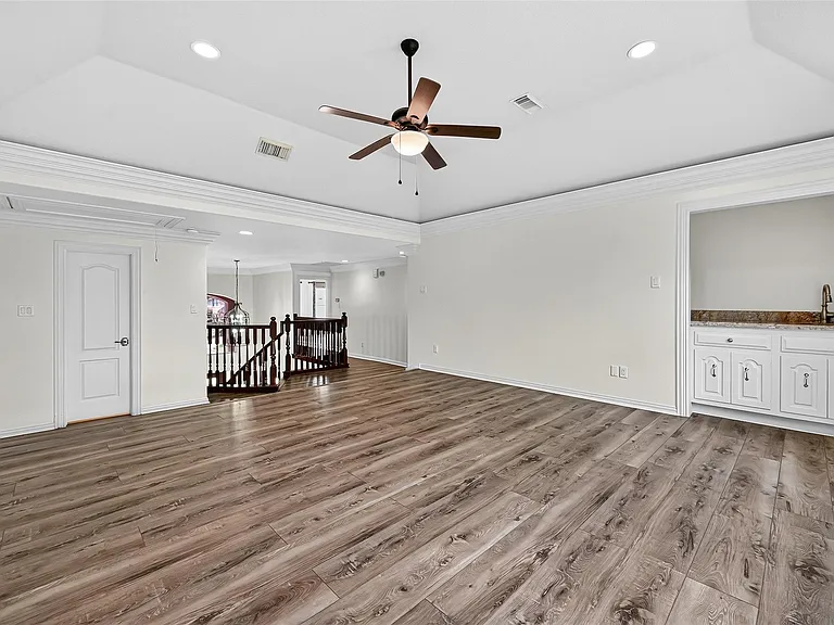 1803 Cottage Landing Ln — Photo 23