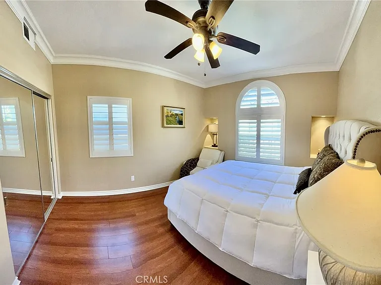 26465 La Traviata — Photo 27