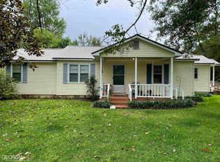 114 Faulk Cir, Cochran, GA 31014