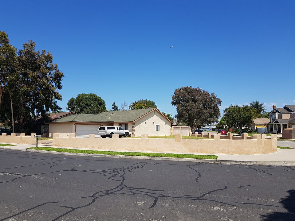 1st image of 1200 Callas Dr