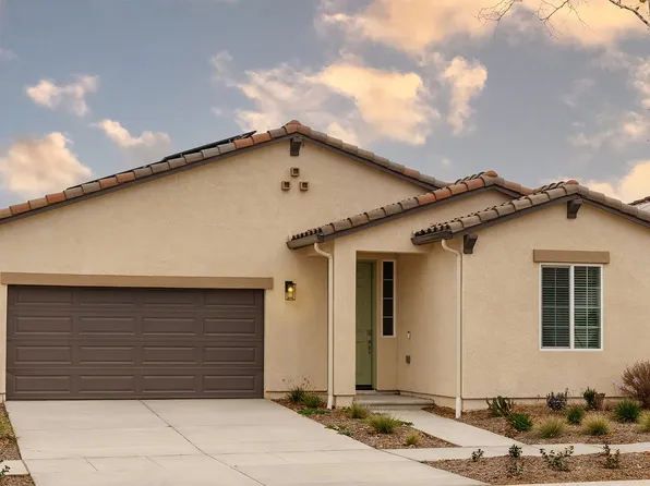 Discover 140 Plan, De Young Sereno at Tesoro Viejo