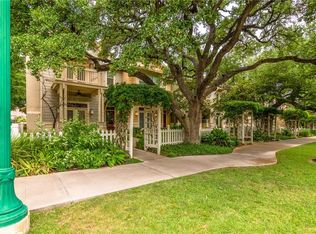 426 S Main St, Georgetown, TX 78626