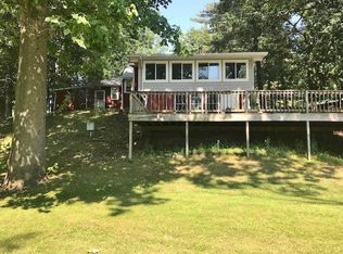 9942 N Eagle Island Rd, Rome City, IN 46784