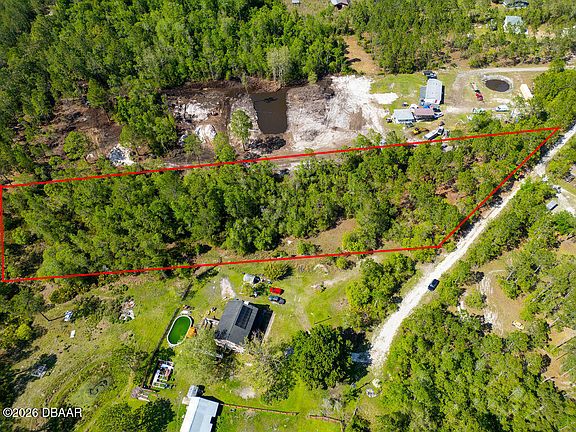 5th image of 3770 Balsam Ct