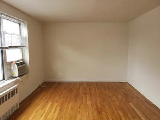 Sold by NY Metro Realty Group | media 3