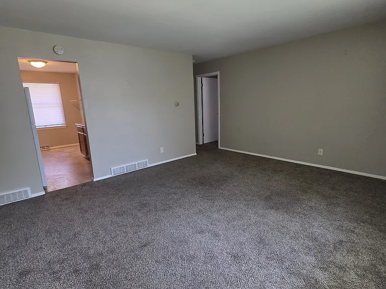 1513 Indiana St #D — Photo 4