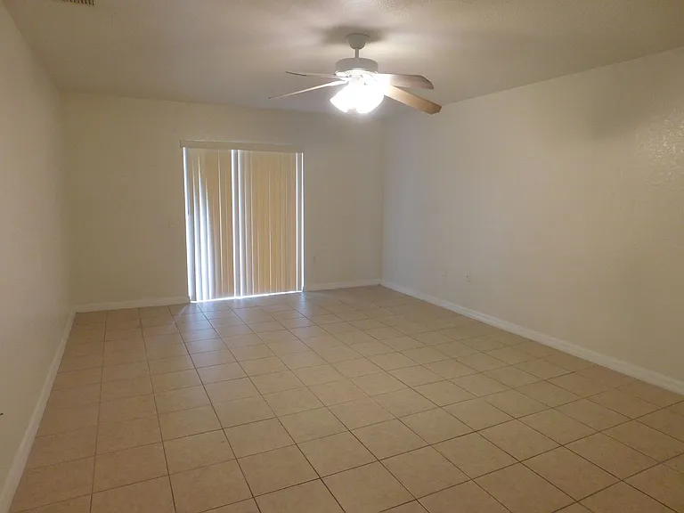 756 Camel Ct — Photo 6