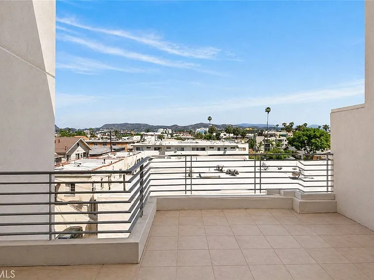 401 N Serrano #Penthouse 3 — Photo 17
