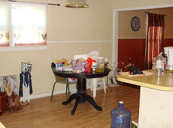 4th image of 1013 Childress St