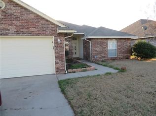 8204 Prairie Ridge Rd, Oklahoma City, OK 73135