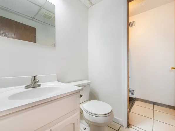 553 Ocean Avenue image 9 of 27