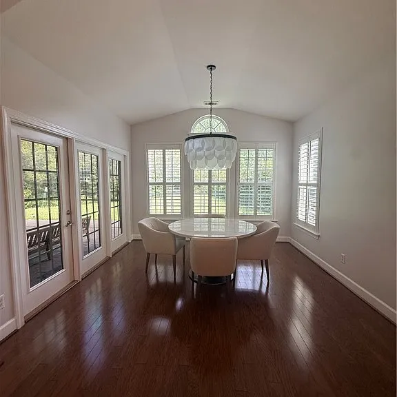 106 Tahoe Dr — Photo 12