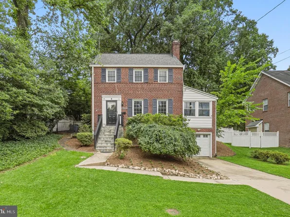 2504 Seminary Rd, Silver Spring, MD 20910