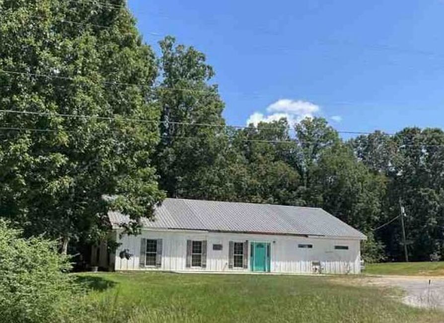 1st image of 33194 State Highway 79