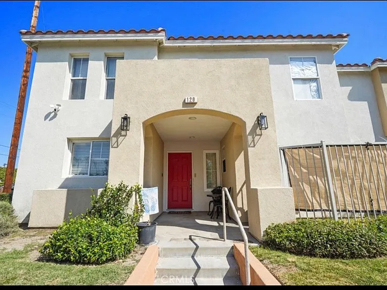 120 Gabriel Garcia Marquez St — Photo 1