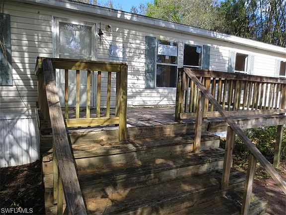 3rd image of 11338 Meadow Ln