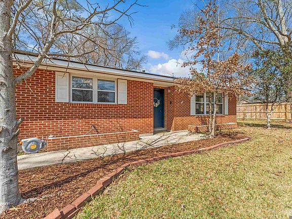 4th image of 3035 Old Baker Rd