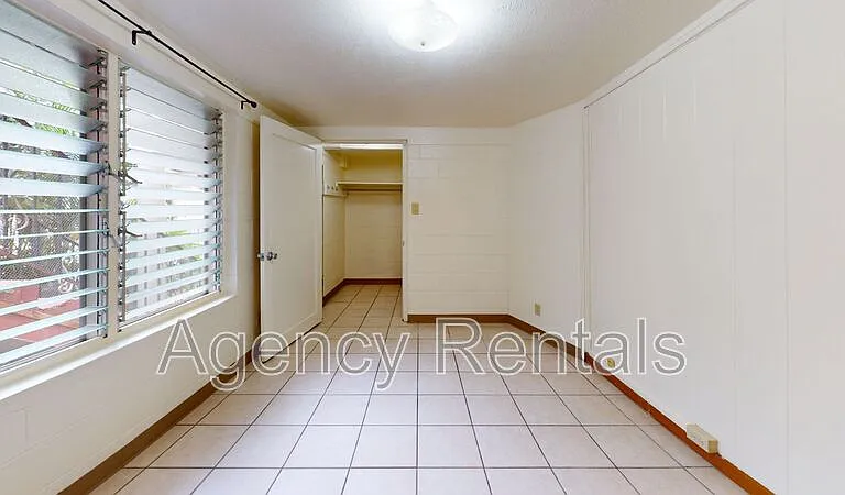 1145 Ukana St — Photo 9