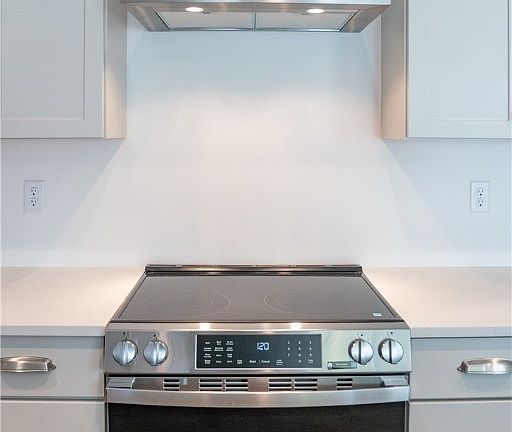 4th image of 12372 Garnet Parke Cir