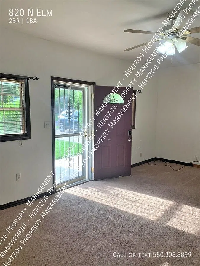 Spacious 2 Bed, 2 Bath Home with a Deck $795/Month! — Photo 4