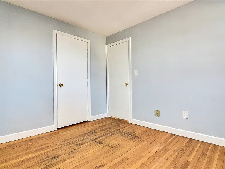 30 Trull St #3 — Photo 11