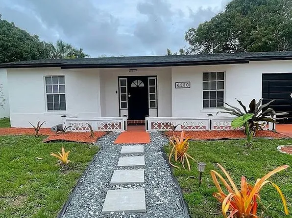 6280 SW 8th Pl, Pompano Beach, FL 33068