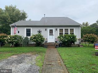 59 Clearwater Dr, Waretown, NJ 08758