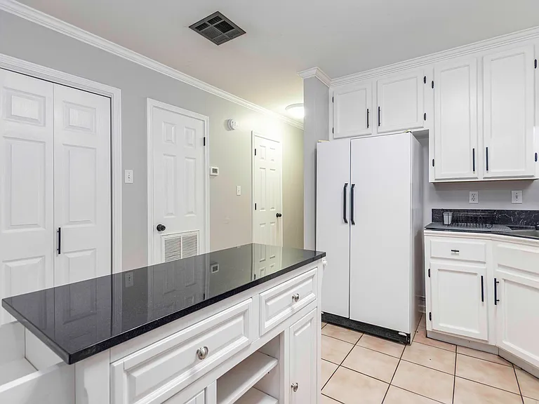 314 Rue Chartres — Photo 14