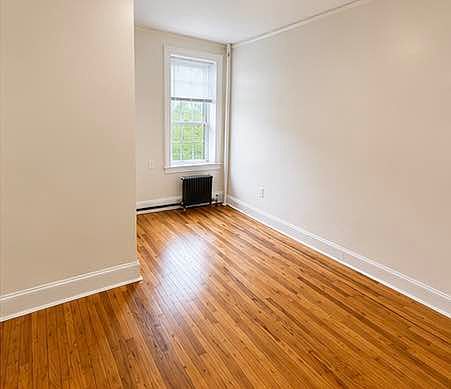 5th image of 2325 1st Ave #3A
