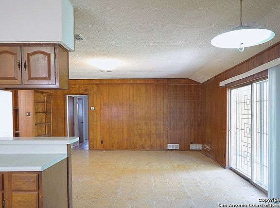 5th image of 109 Amerson Ln