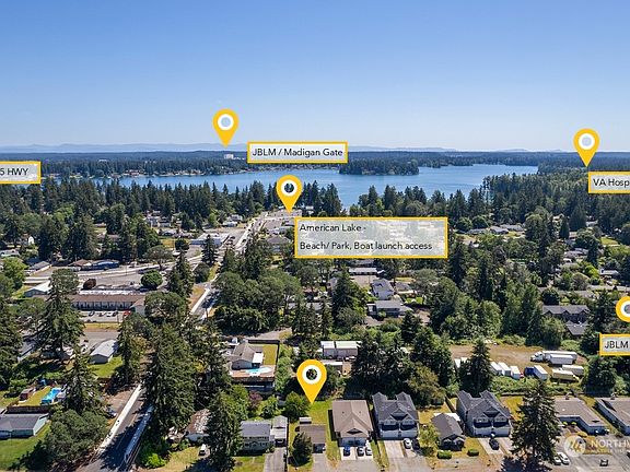 3rd image of 9212 Winona SW