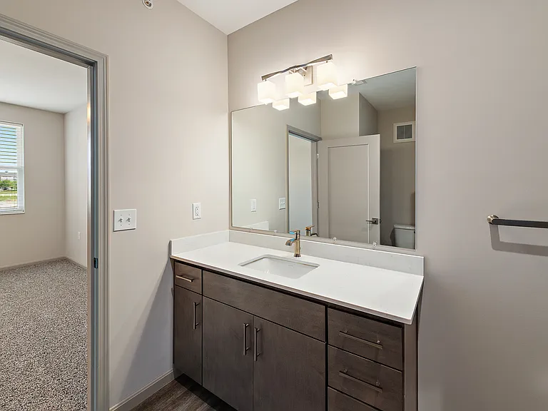 19Nineteen Promenade — Photo 124